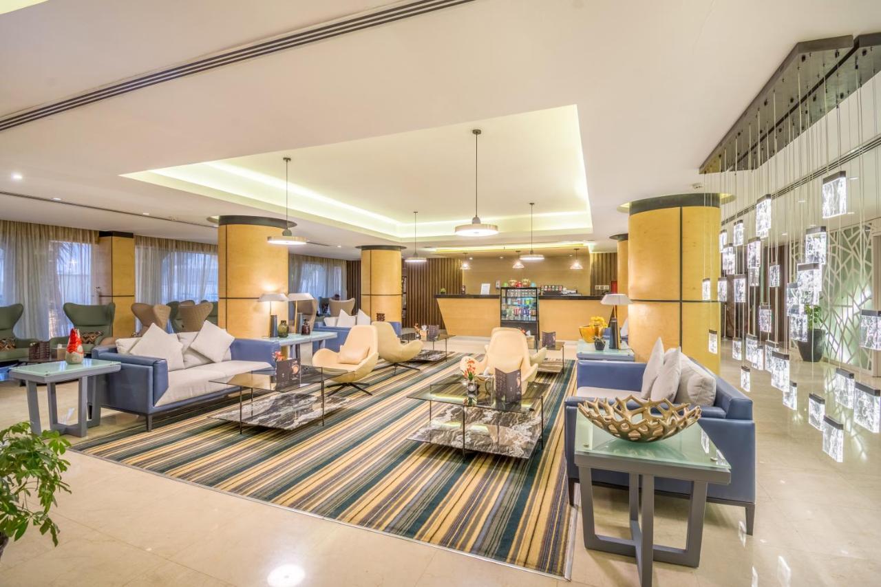 Grand Plaza Hotel - Takhasosi Эр-Рияд Экстерьер фото