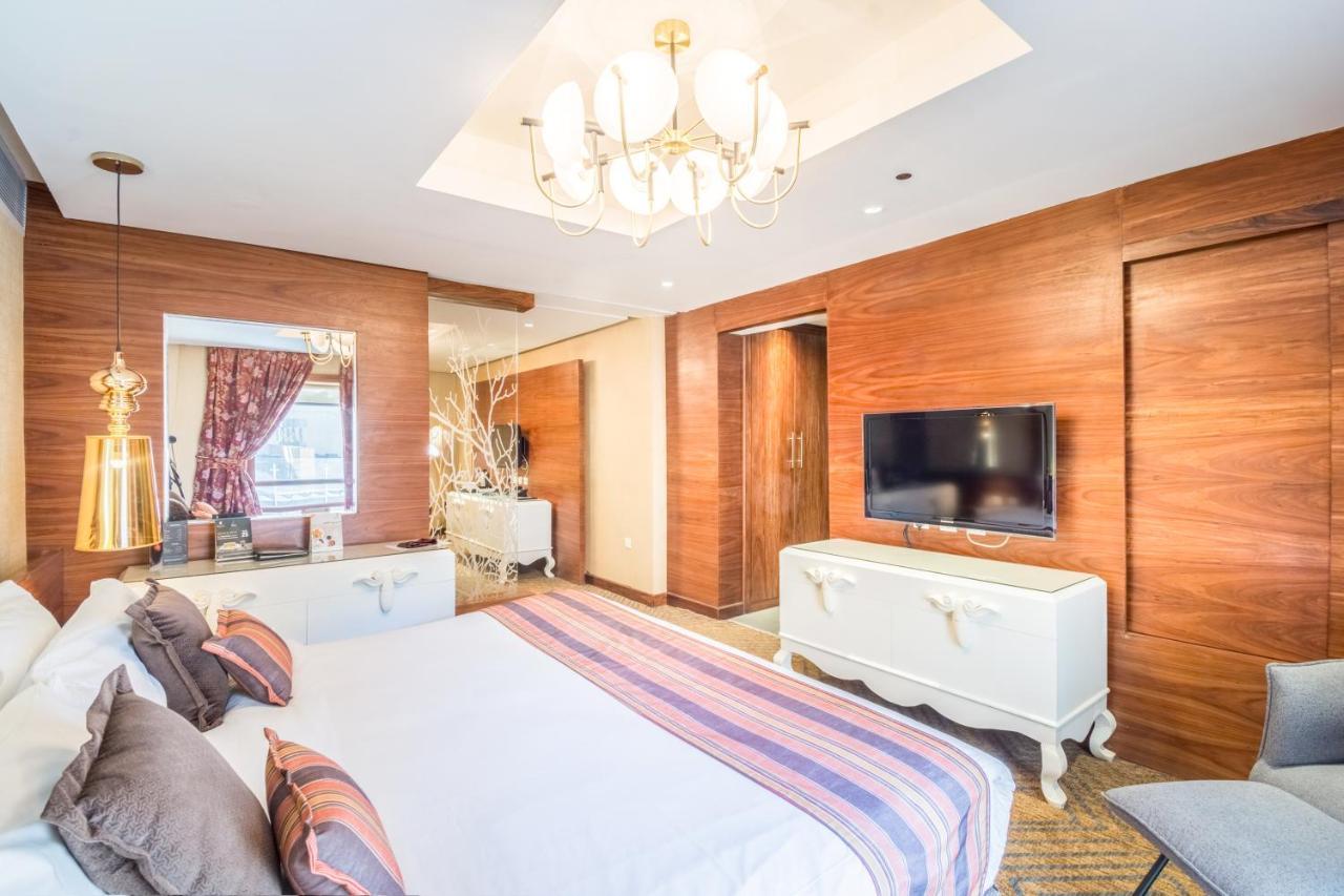 Grand Plaza Hotel - Takhasosi Эр-Рияд Экстерьер фото